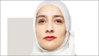 যুক্তরাজ্যে বর্ষসেরা চিকিৎসক বাংলাদেশি ফারজানা হুসেইন